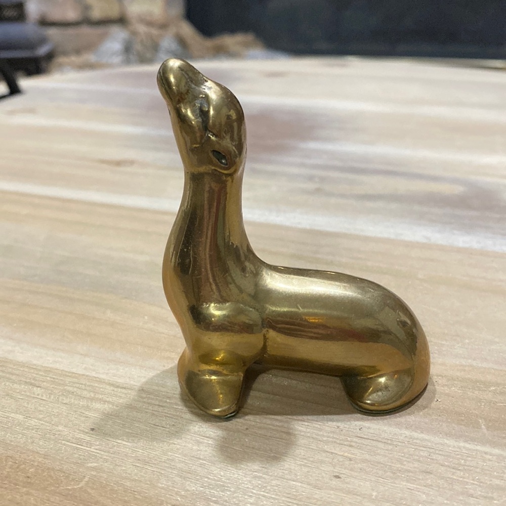 Vintage Brads Wal-Mart Sea Lion